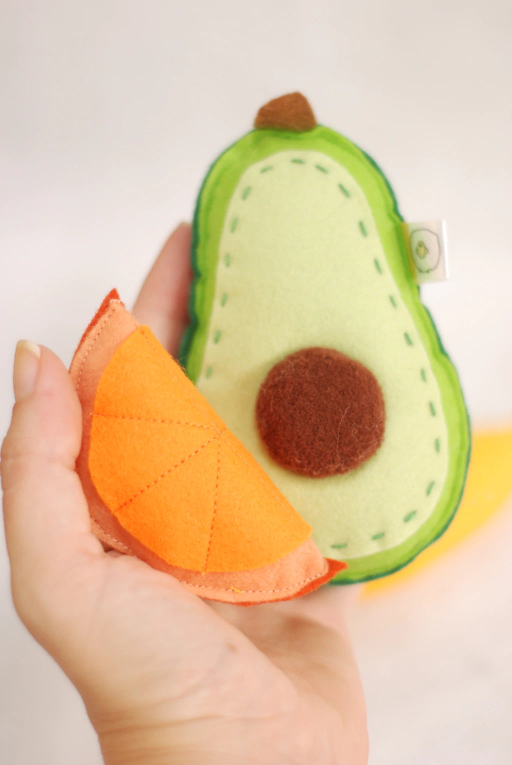 Rede de Frutas em Feltro