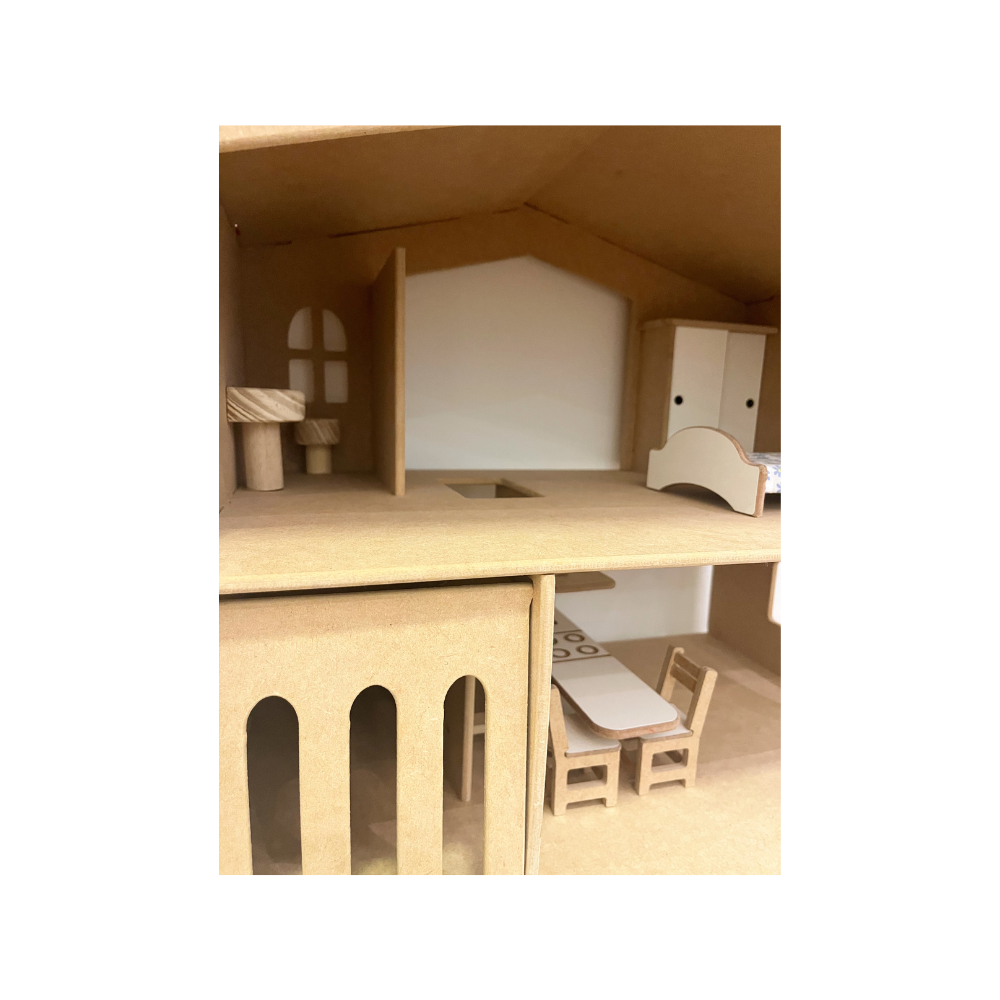Casinha de Boneca em Madeira